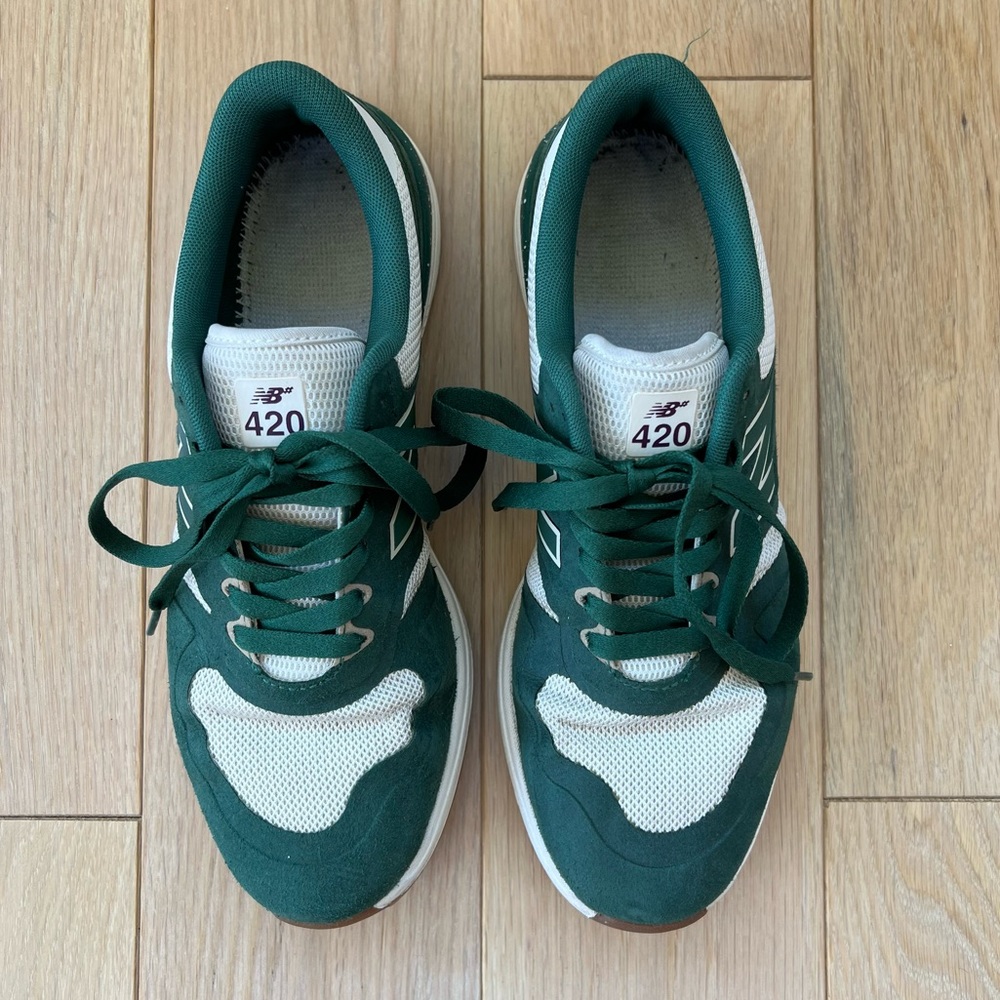 Vegan Friendly New Balance Numeric 420 Green and White Sneakers - Picture 3 of 9